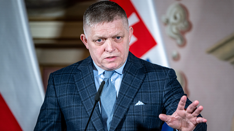 Роберт Фицо: Европа не сможет ослабить Россию — стратегия ошибочна