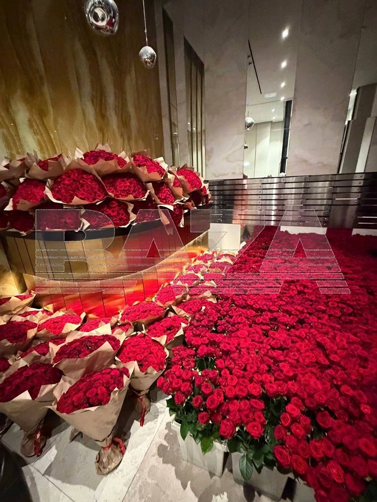 Самое дорогое признание в любви — один миллион роз за 70 млн рублей