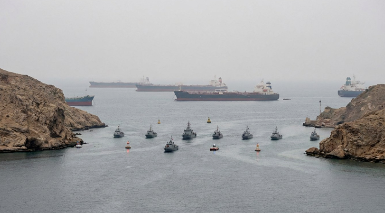 Движения через Ормуз нет