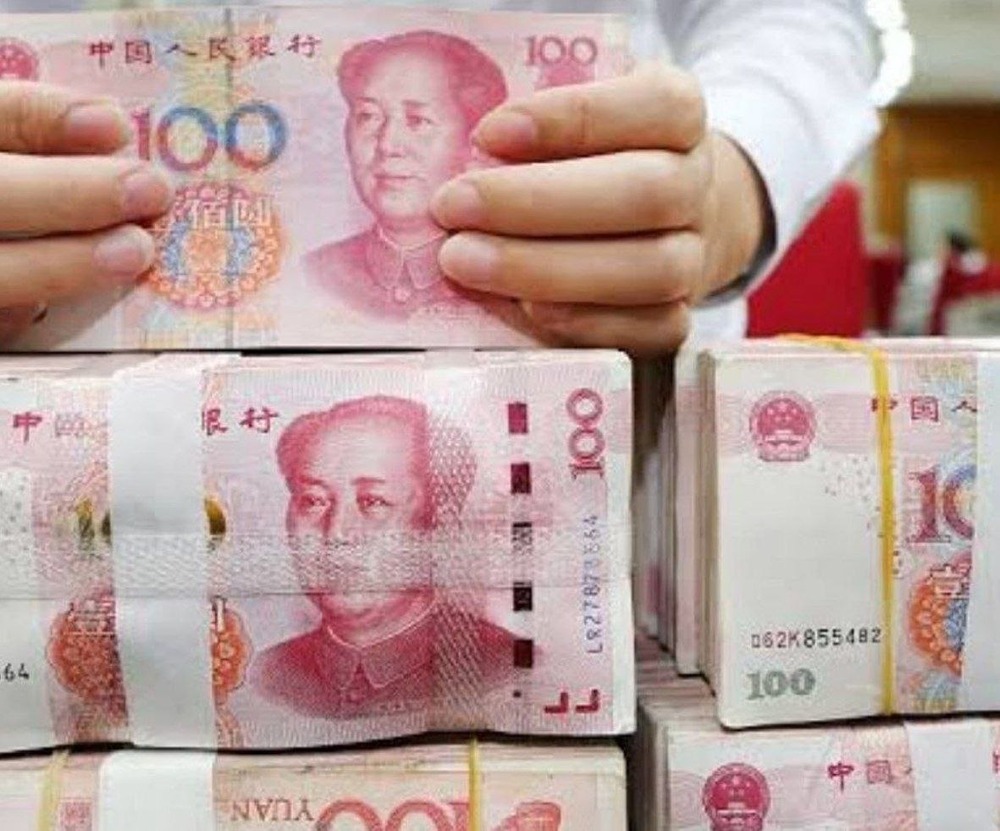 Китай объявил о введении контрактов «петро-юань» со странами Персидского залива и сделал его альтернативой расчетам в «петро-долларах»