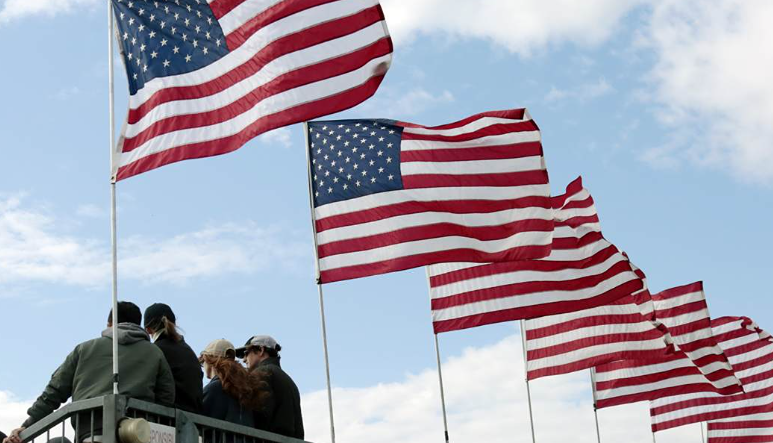 Шок союзников для Вашингтона: зафиксировано крупнейшее падение доверия к США