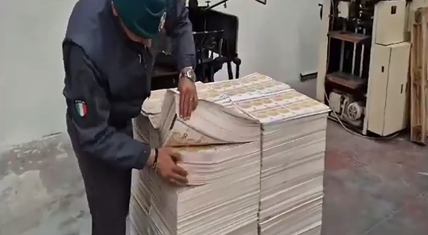 Итальянец в гараже в одиночку напечатал четверть всех поддельных евро в Европе