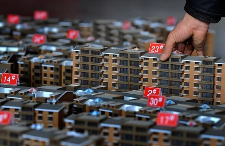 Почему падает спрос на коммерческую недвижимость в России