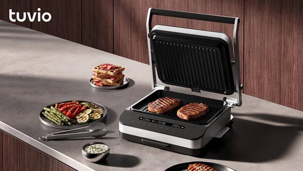 Яндекс Фабрика представила электрогриль от бренда Tuvio в лаконичном дизайне