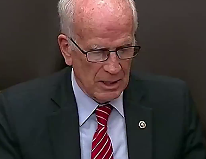 Признание американского сенатора о враждебности и преступлениях США против Ирана