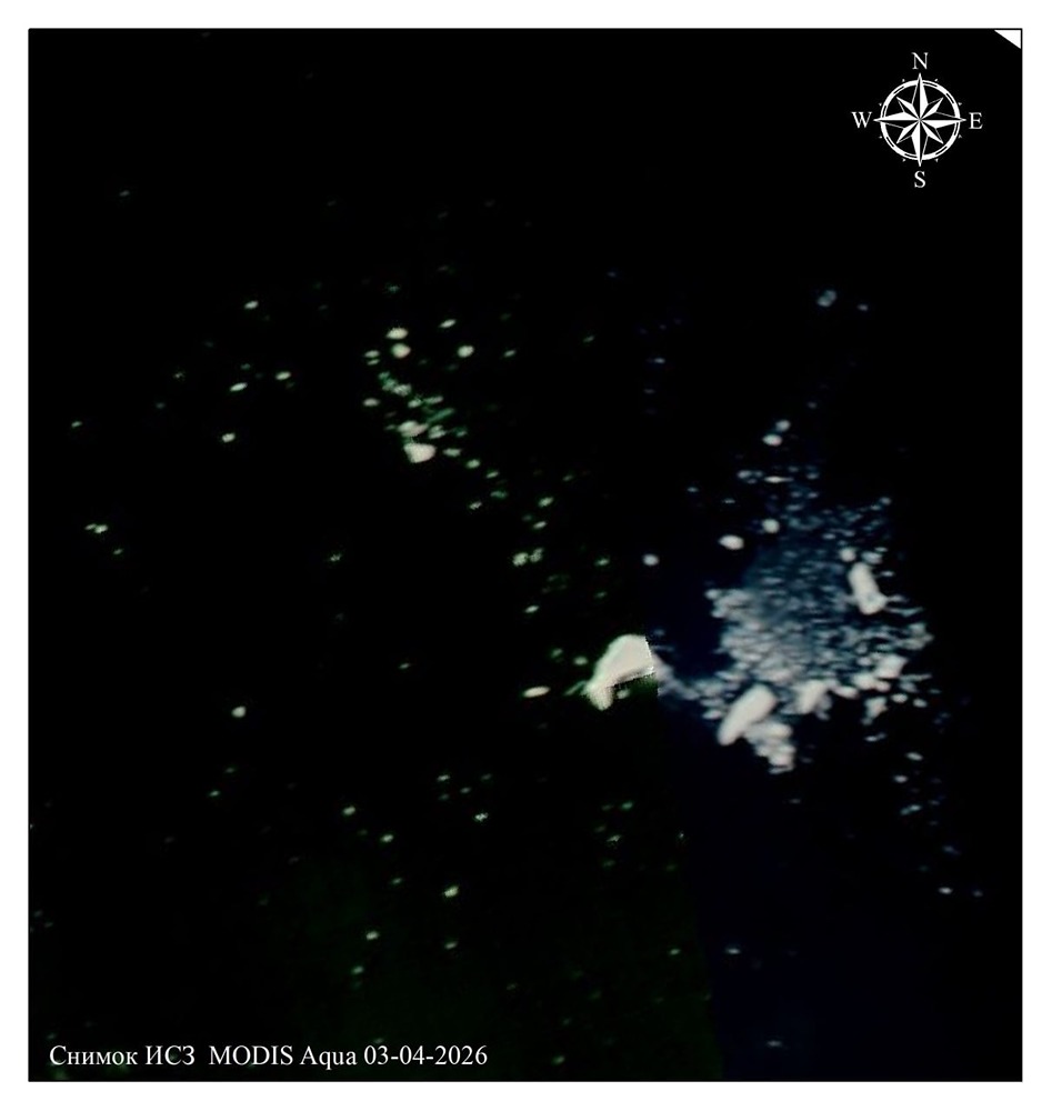 Крупнейший в мире айсберг А23а раскололся на мелкие части