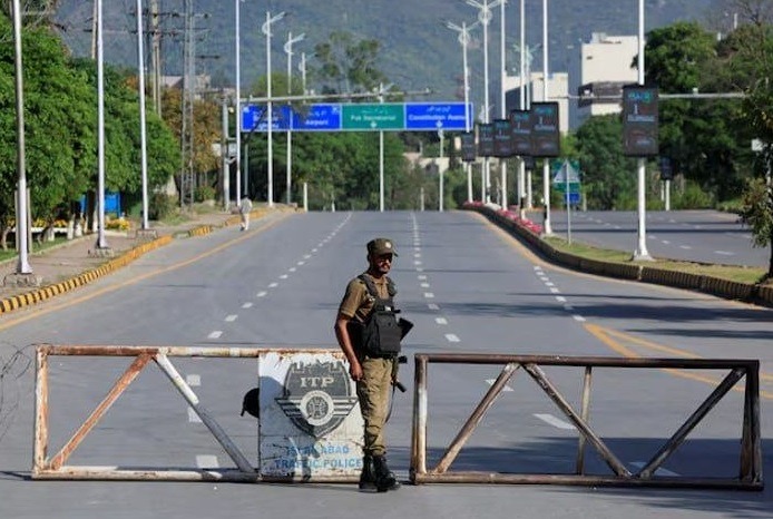 Пакистан уверен, что сможет убедить Иран принять участие в переговорах с США