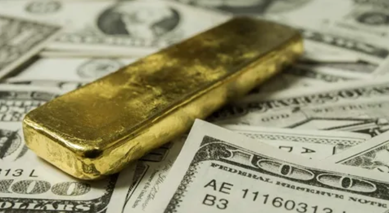 С начала иранского конфликта золото подешевело на 15%