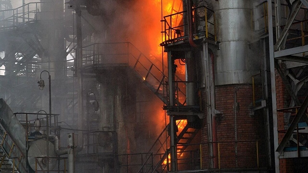 Пожар на индийском НПЗ в Раджастхане произошел за день до визита Моди