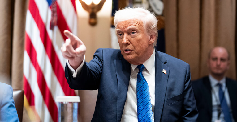 Затягивание перемирия сейчас работает на Трампа