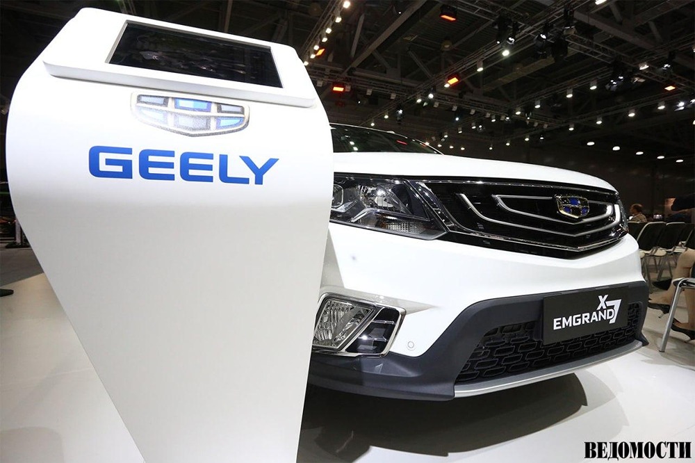 Geely отзывает почти 17 600 автомобилей Emgrand в России