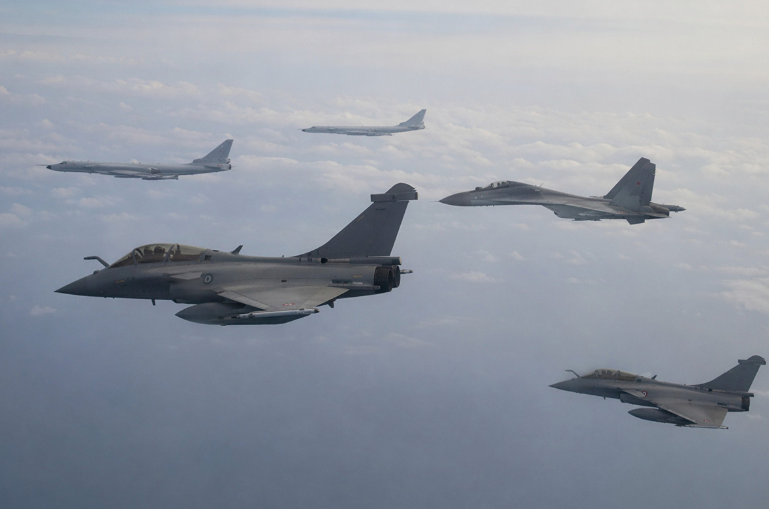 Страны НАТО подняли истребители для наблюдения за российскими Ту-22М3