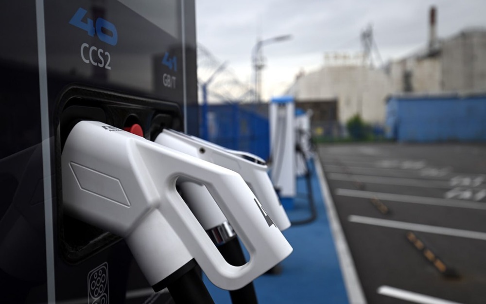 ТГК-1 удвоила поставки «зеленой» электроэнергии для сети зарядных хабов в Москве и Санкт-Петербурге