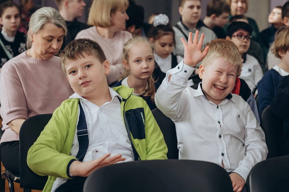 Саратов стал 17-м регионом, в котором Благотворительный фонд «ЛУКОЙЛ» реализует программу по поддержке детей