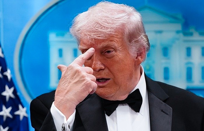 Как Трамп объяснил попытки покушений на свою жизнь