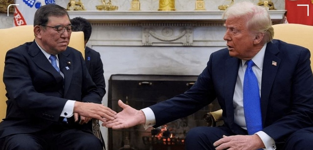 Бывший лидер Японии: мы слишком зависим от США