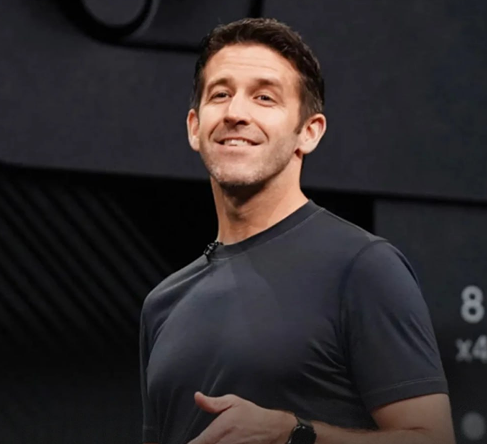 Как изменится Apple при Тернусе и какая роль России