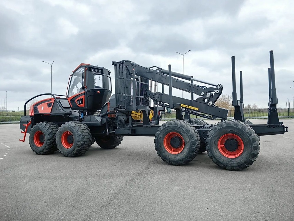 «КАМАЗ» презентовал спецтехнику для лесной отрасли