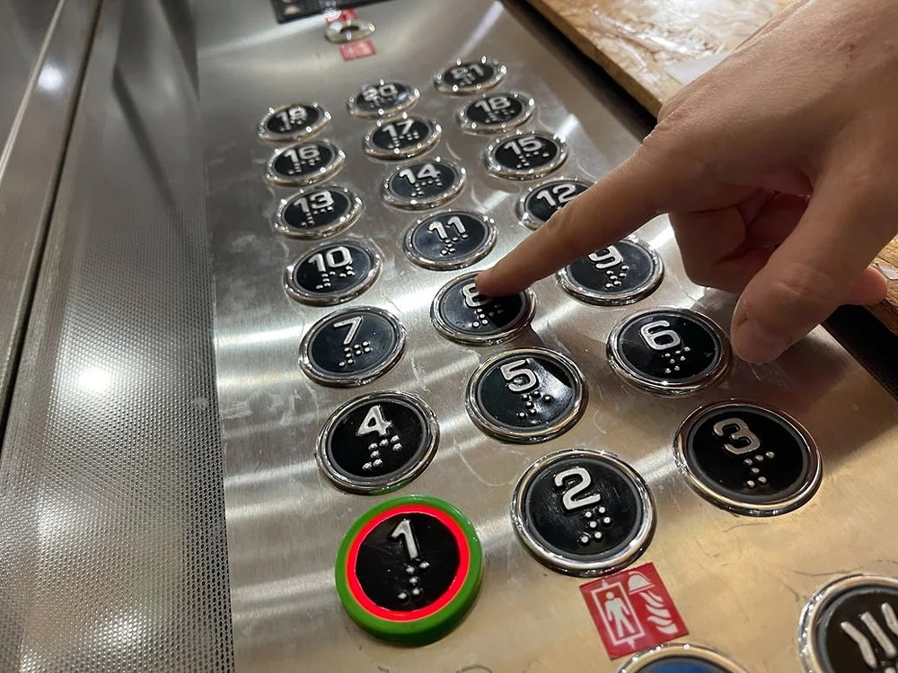 Российские застройщики жилья переориентируются на китайские лифты