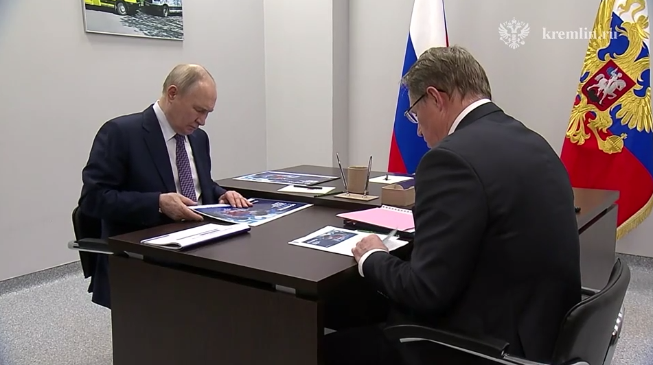 Владимир Путин провёл рабочую встречу с Михаилом Мурашко