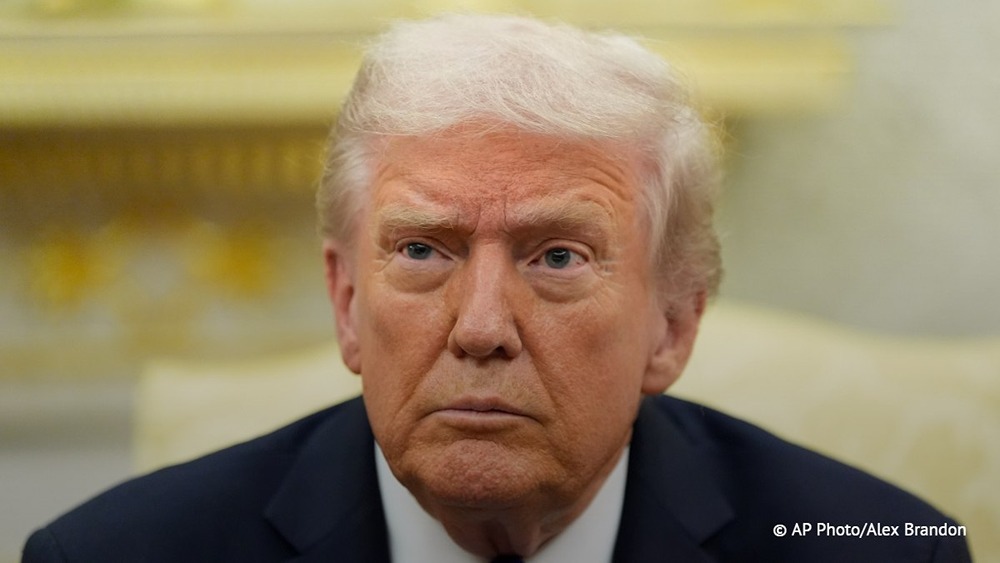 Трамп поручил своим помощникам готовиться к затяжной блокаде Ирана. С таким утверждением выступила The Wall Street Journal со ссылкой на источники