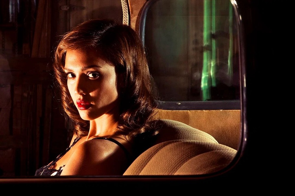 Джессике Альбе — 45: от актрисы до основательницы компании на $1,45 млрд