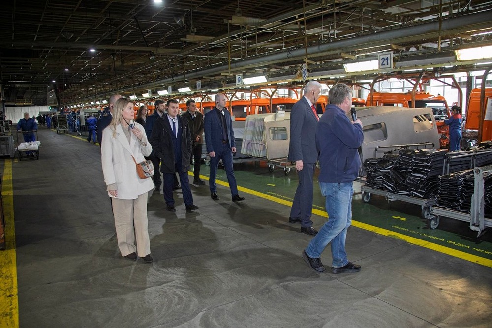 КАМАЗ и МЛЗ обсудили расширение сотрудничества в Набережных Челнах