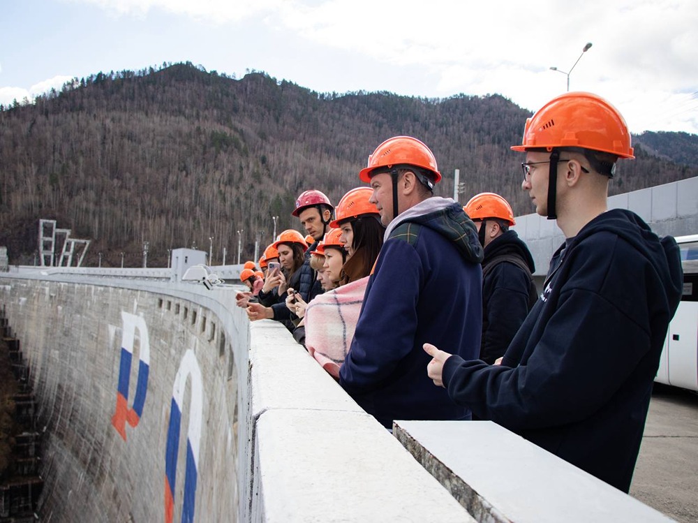 РусГидро подвело итоги конкурса «Энергия развития»