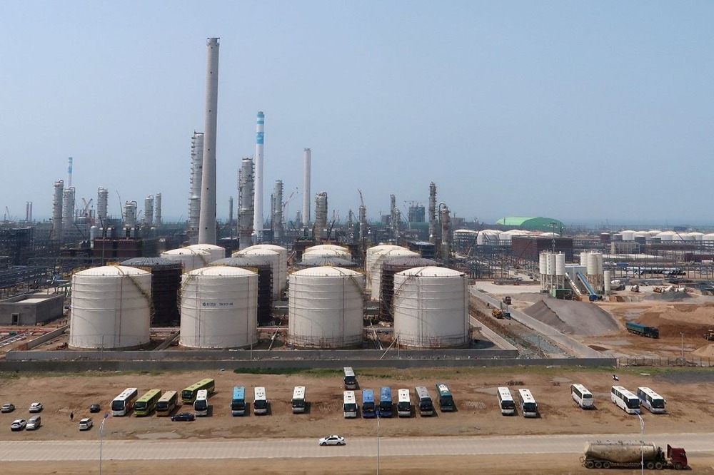 Китай не признаёт санкции США в отношении закупок иранской нефти