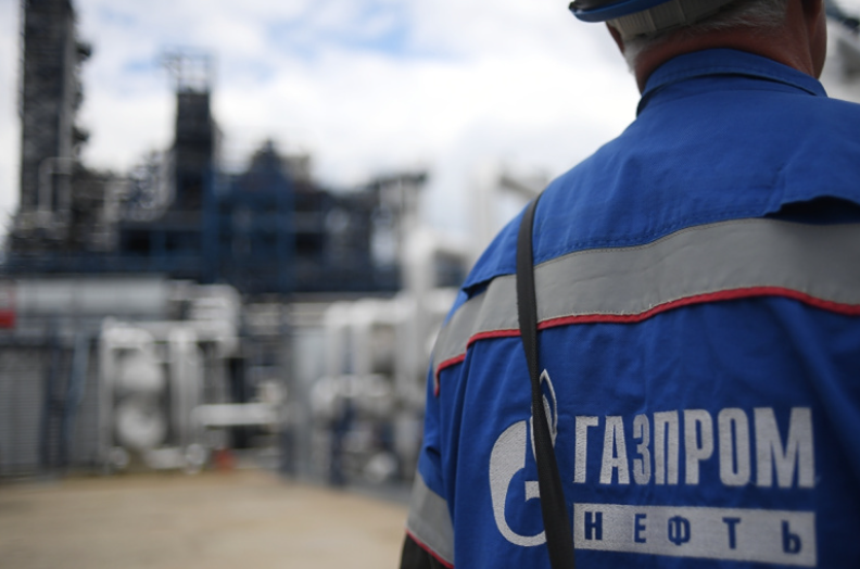 «Газпром нефть» определилась с покупателем доли в сербской NIS