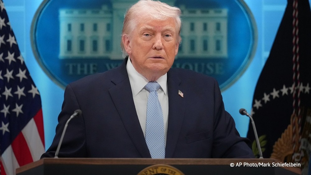 Трамп посетит Китай с государственным визитом 13-15 мая, сообщили в МИД КНР