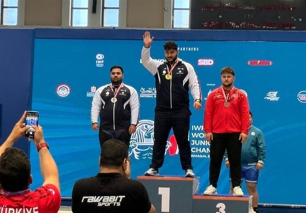 Сборная Ирана по тяжелой атлетике стала чемпионом мира