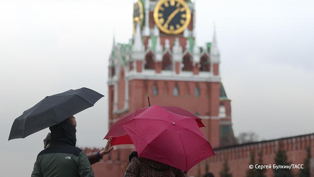 Температура не выше 15 градусов прогнозируется 9 мая в Москве