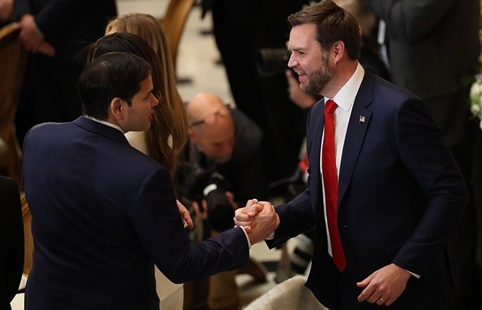 Интрига 2028‑го: Трамп оставил вопрос о президенте и вице‑президенте открытым