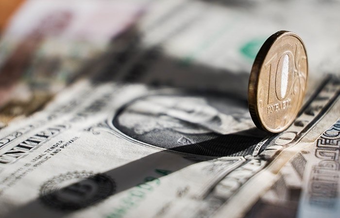 Доллар теряет позиции: новый прогноз Минэкономразвития