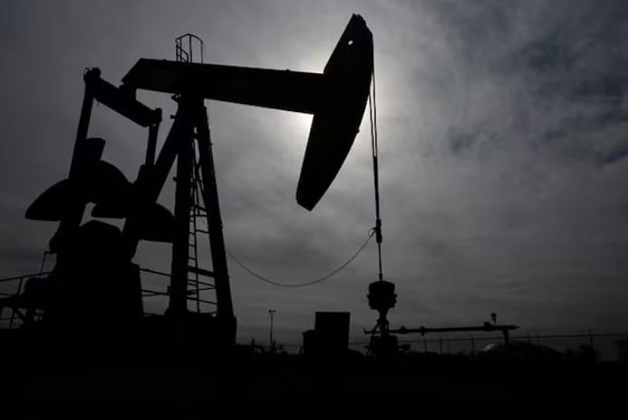 Аналитики Capital Economics прогнозируют цену на нефть в 150 долларов за баррель к 2027 году в случае эскалации войны с Ираном
