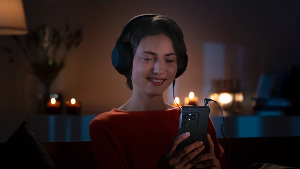 Sony выпустила XPERIA 1 VIII: квадратный блок камер и Snapdragon 8 Elite