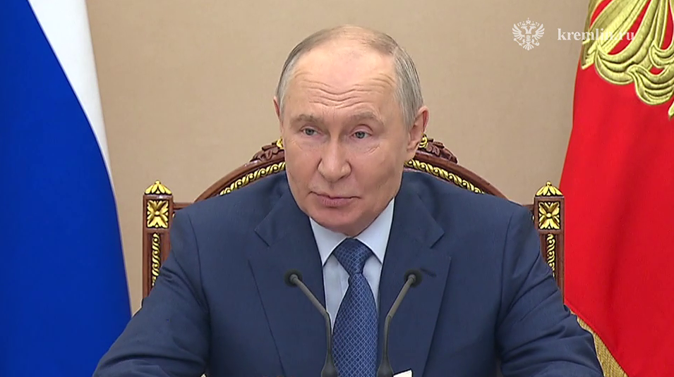 Совещание Путина по экономике: рост нужно сделать устойчивее