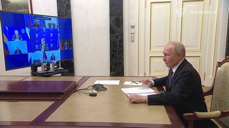 Владимир Путин провёл оперативное совещание с Советом Безопасности