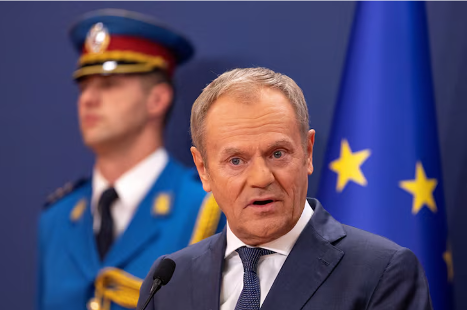 Туск заявил, что угроза глобального конфликта реальна