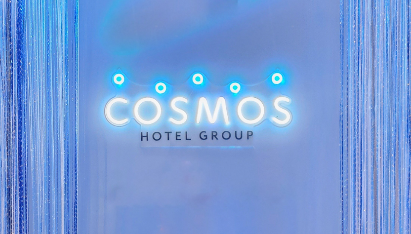 Владимир Евтушенков ранее анонсировал проведение IPO Cosmos Hotel Group до конца 2026 года