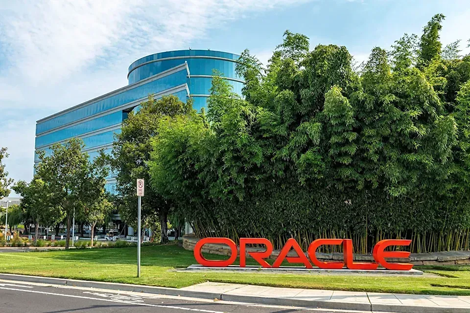Почему Oracle инвестирует 416,9 миллиона долларов в округ Доня‑Ана — и как это повлияет на экономику региона