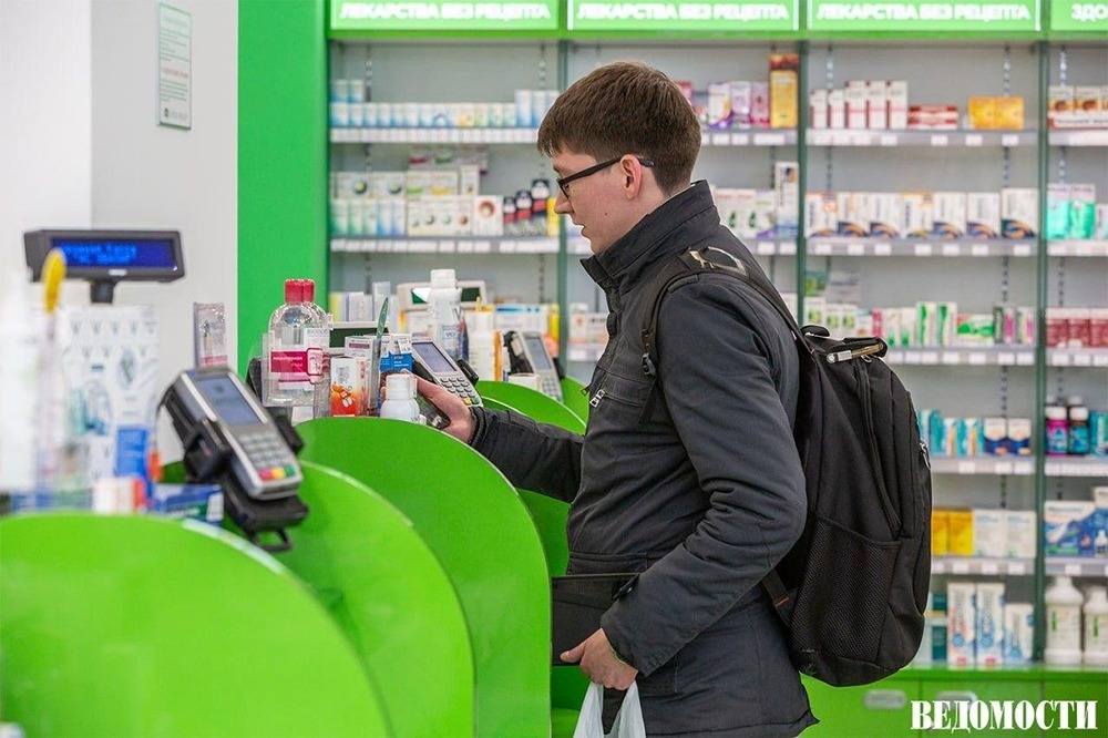Почему Минздрав хочет обязать аптеки продавать рецептурные препараты только по электронным рецептам