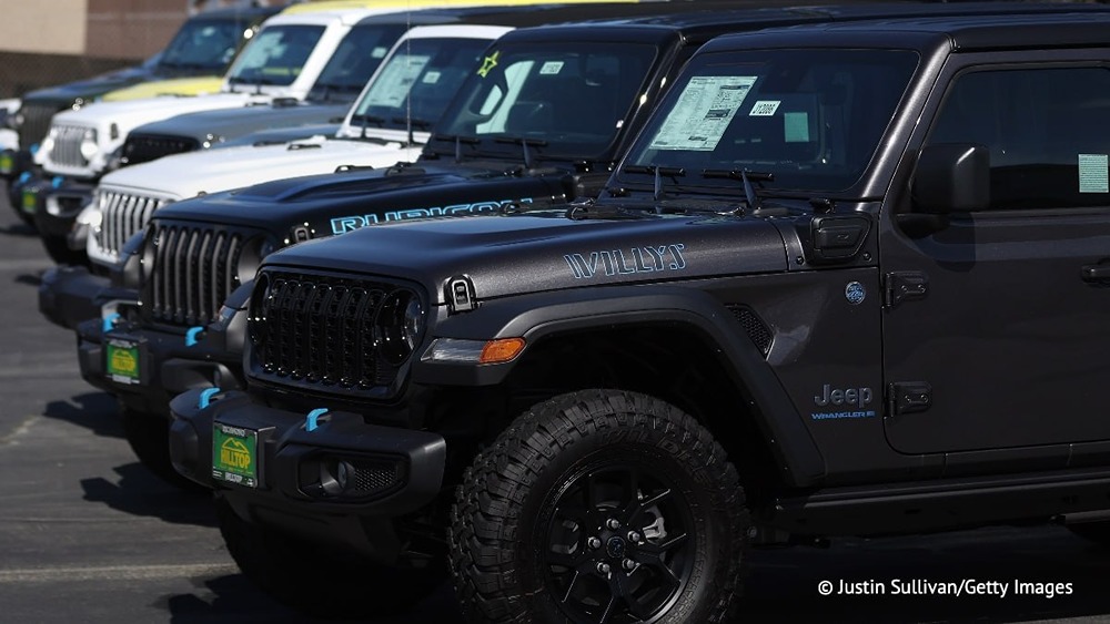 Stellantis отзывает автомобили марки Jeep по всему миру