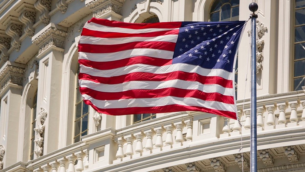 $100 тысяч за визу — больше нельзя: как суд США отменил резонансный платёж по программе H‑1B