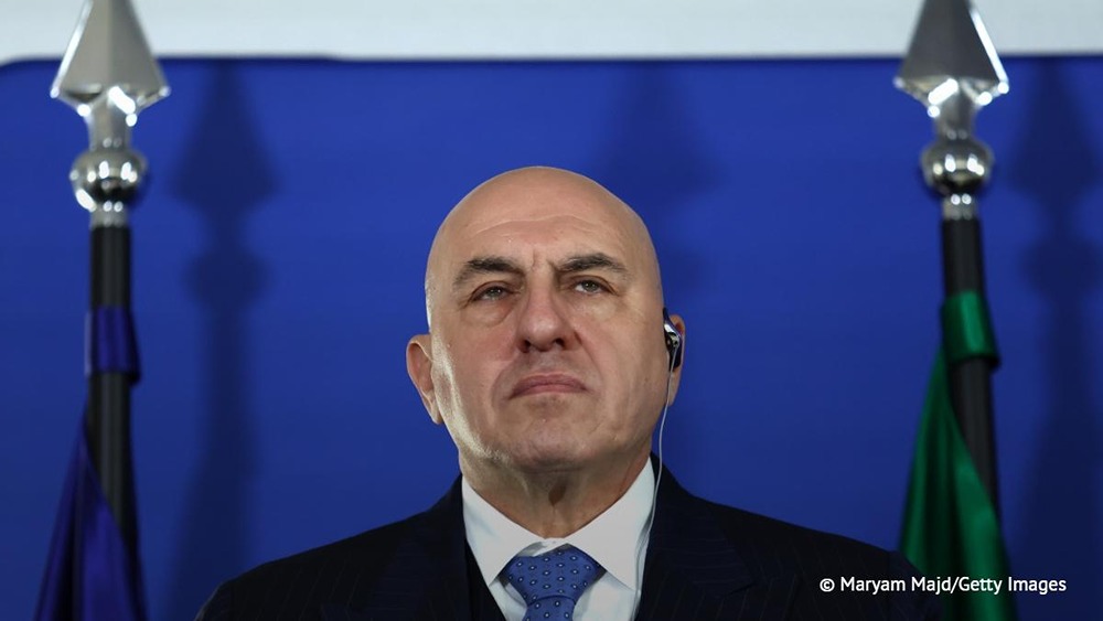МО Италии Крозетто угрожал отставкой из-за сокращения расходов на оборону