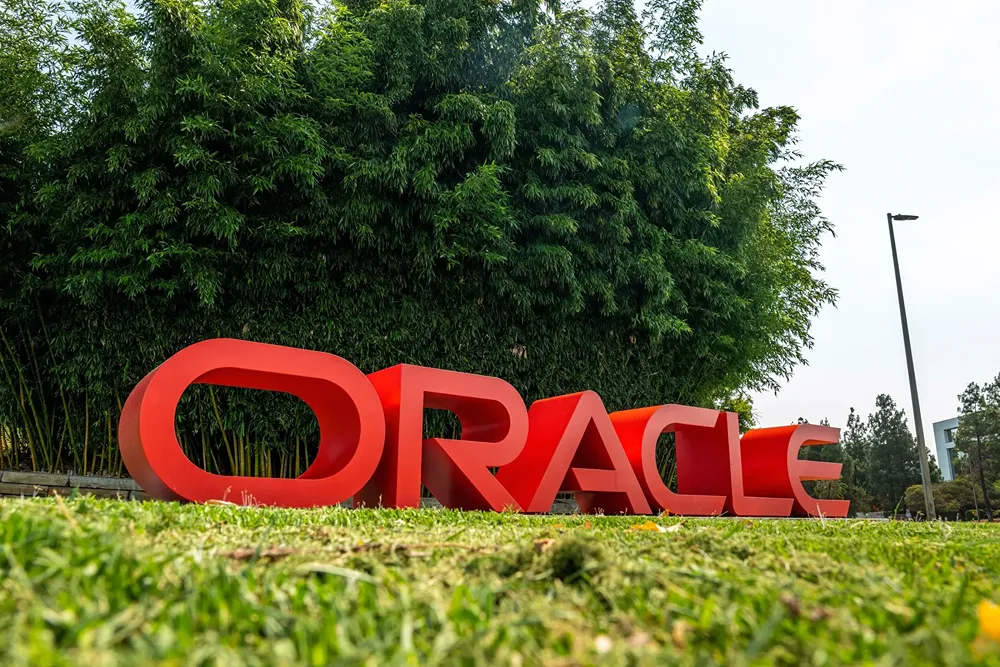 Рост облигаций Oracle при падении акций: что успокоило рынок