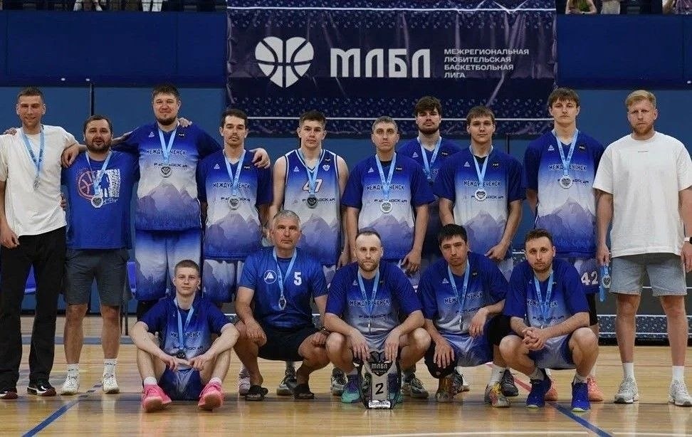 «Распадская» — вторая на чемпионате Сибири по баскетболу