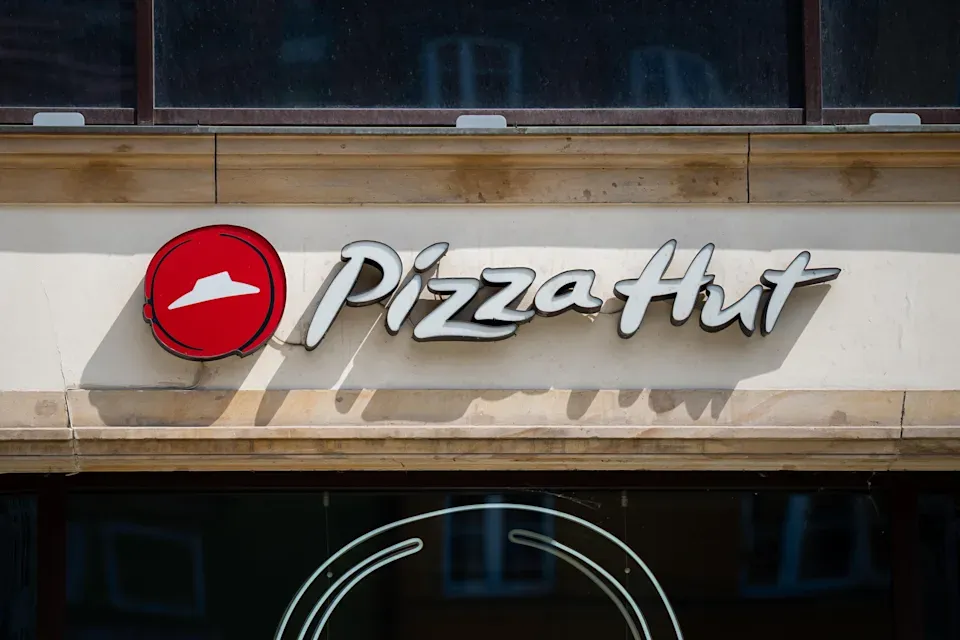 Кто купит Pizza Hut и что будет с сетью дальше