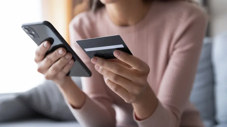 Mobile Money Rwanda и партнер Mastercard представляют виртуальную платежную карту